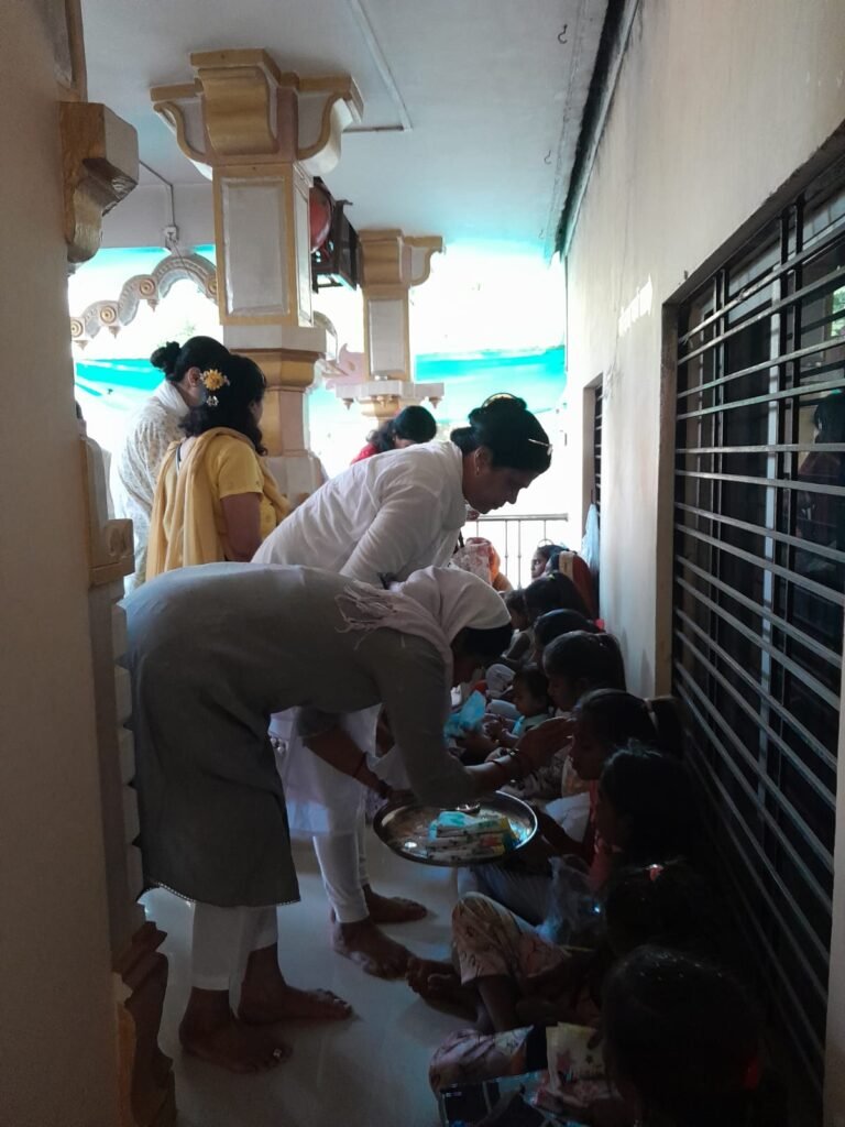 Kanya pujan - uttarvahini narmada parikrama